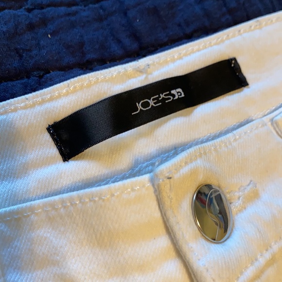 White Joe’s summer shorts - Picture 2 of 4